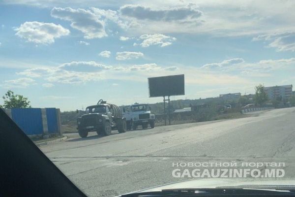 Власти Комрата позволили ассенизаторским машинам сливать отходы в приемники в пойме Ялпуга.