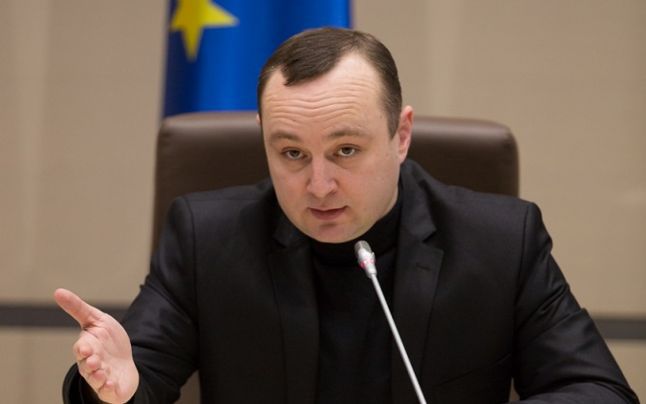 Deputatul socialist Vlad Bătrîncea.