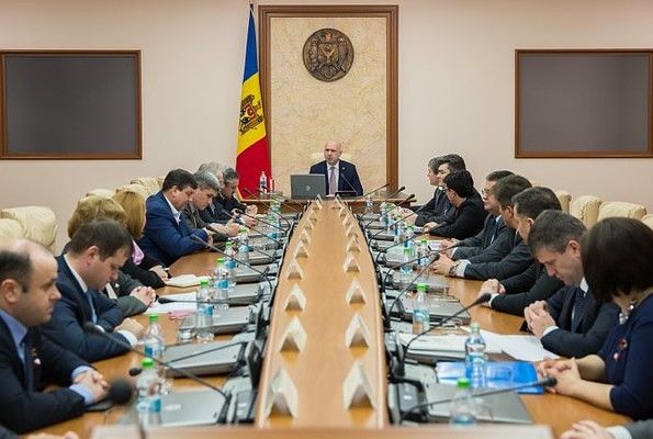 Чиновники утверждают, что не подписывали документ в поддержку ДПМ.