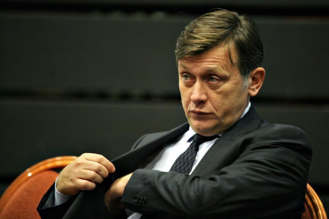 Крин Антонеску напомнил, что свободное передвижение граждан является одной из основных ценностей ЕС. Фото: news.rufox.ru