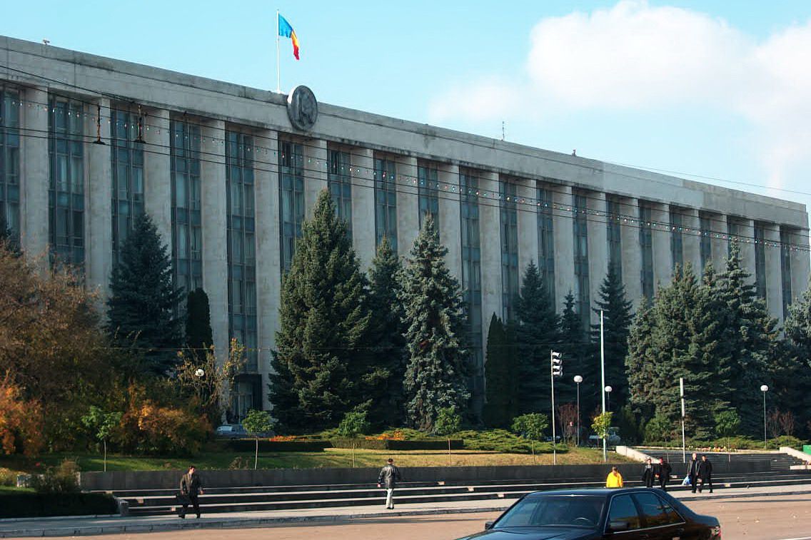 НБМ не справился с обеспечением целостности банковского сектора.