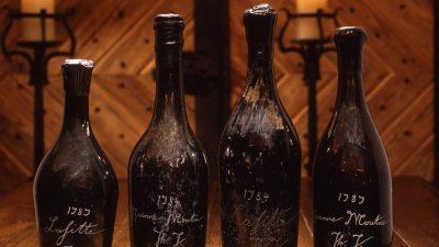 Cea mai scumpă sticlă de vin din lume, vândută cu 350.000 dolari