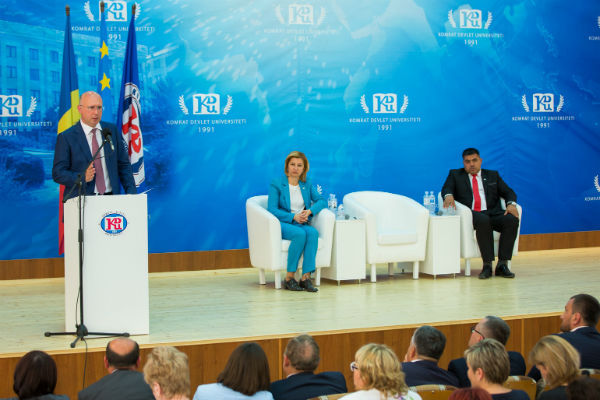 Premierul Filip, în dialog cu autoritățile locale din Găgăuzia