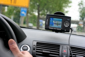 GPS - Global Positioning System (rom. sistem de poziționare globală) este un sistem global de navigație prin satelit