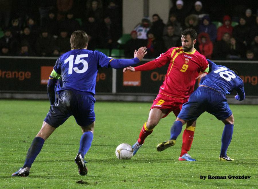 În lipsa lui Alexandru Gațcan, Ion Caras a luat decizia de a-l convoca în ultimul moment pe mijlocașul echipei Zimbru, Alexandru Antoniuc.
