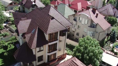 Дома молдавских судей стоят целые состояния.