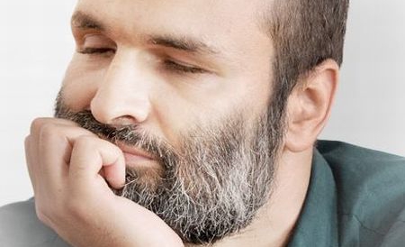 Londra este frumoasă, dar Florin o vede doar cu ochii minţii. De la 15 ani, trăieşte în intuneric, dar visează, în continuare, frumos.