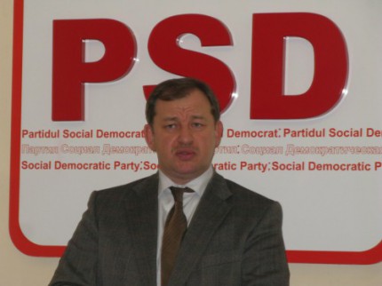 Victor Şelin a uitat să o felicite doar pe Angela Merkel, cu realegerea în funcţia de Preşedinte al CDU