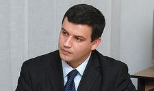  Deputatul român Eugen Tomac anunță că își deschide un birou parlamentar la Chișinău.