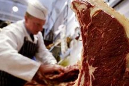 Гигант пищевой промышленности Findus отзывает свою говядину магазинов в Великобритании и Франции.