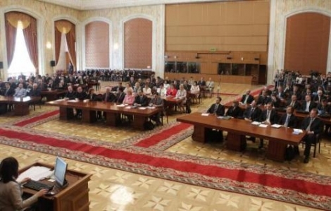 Ultima şedinţă din sesiunea de primăvară - vară a Parlamentului a avut loc la 12 iulie