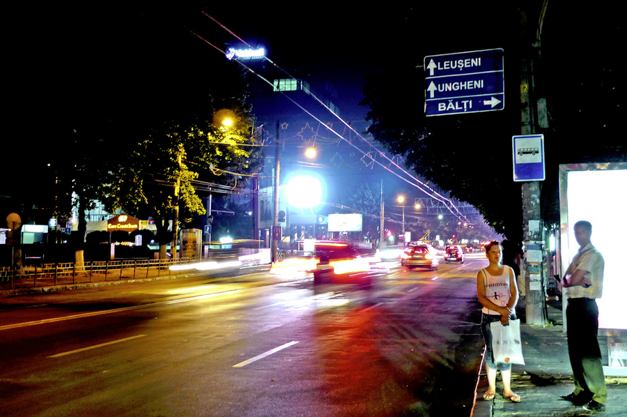 Plimbările nocturne sunt considerate extrem de periculoase de locuitorii Venezuelei, Africii de Sud şi Ciadului.