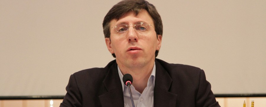 Dorin Chirtoacă l-a îndemnat pe liderul PLDM Vlad Filat să urmeze exemplul lui Mihai Ghimpu şi să renunţe la funcţie de dragul Republicii Moldova.