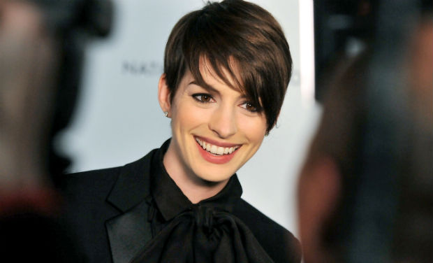 Starul din "Alice in Wonderland" şi "The Dark Knight Rises", Anne Hathaway este nominalizată la ediţia din acest an a Oscarurilor