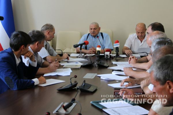 Работники прокуратуры не сочли нужным откликнуться на приглашения.