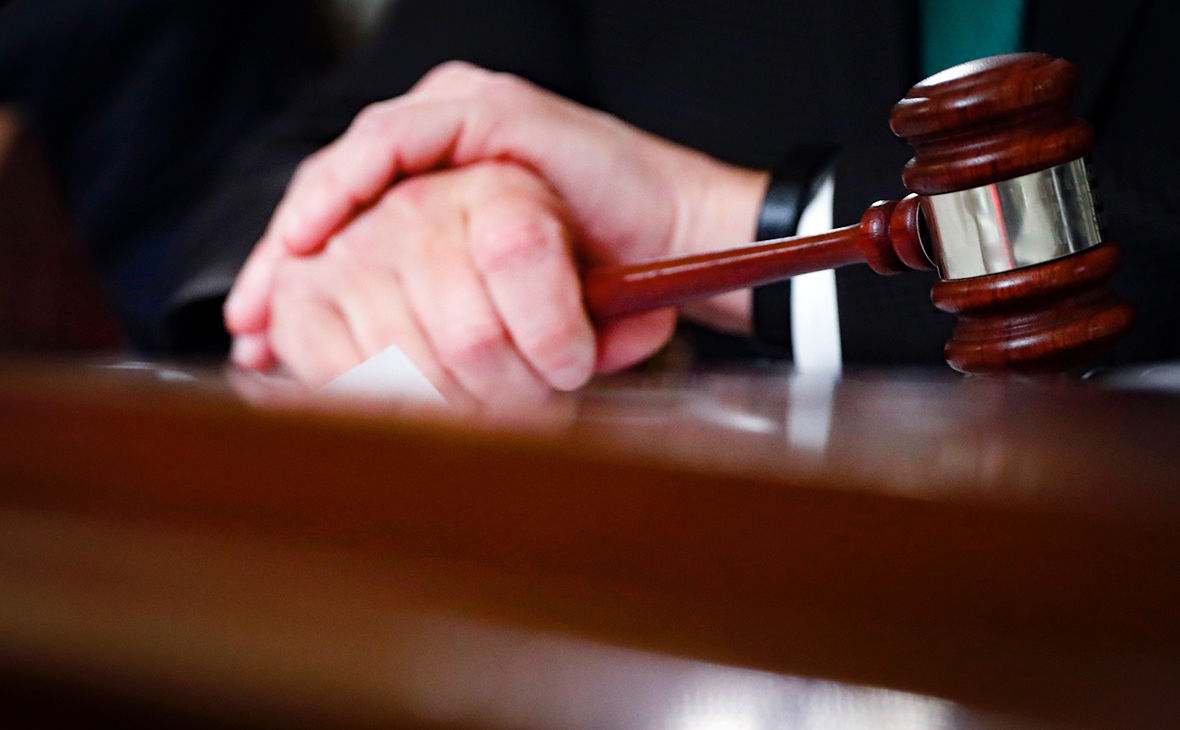 Мужчина приговорен к 9 годам лишения свободы за мошенничество.