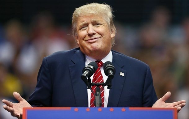 Трамп позлорадствовал над арестом Алека Болдуина.