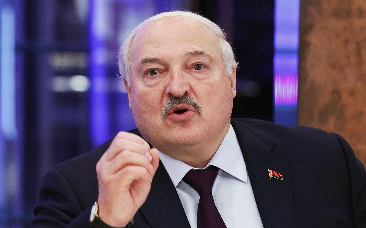 Лукашенко об идее НАТО сбивать самолеты: Ответ прилетит мгновенно.