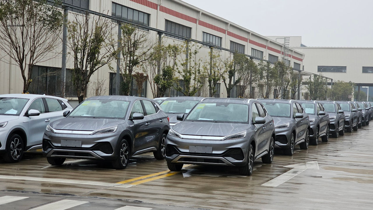 Chinezii preferă automobilele mărcilor BYD, Volkswagen și Toyota.