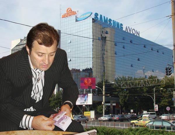 Компании Филата было присуждено 43 000 евро за материальный ущерб, 10 000 евро - за моральный ущерб и 5 777 евро – за судебные издержки.