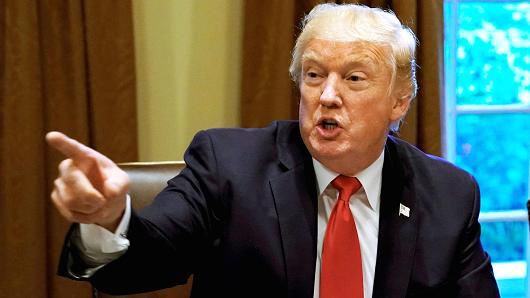 Donald Trump şi-a ales câştigătorii premiilor Fake News. Foto: CNBC.com