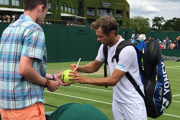 Radu Albot a fost învins în turul doi la Wimbledon