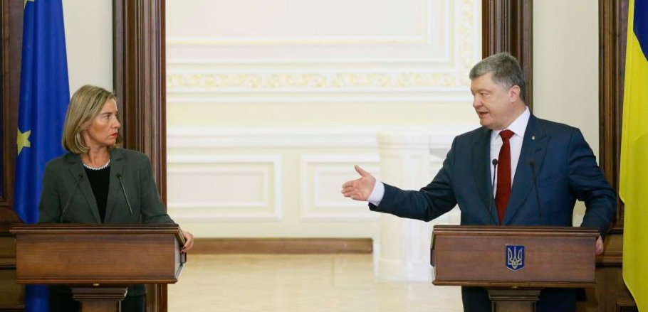 Poroșenko a cerut UE să recunoască Rusia drept stat agresor