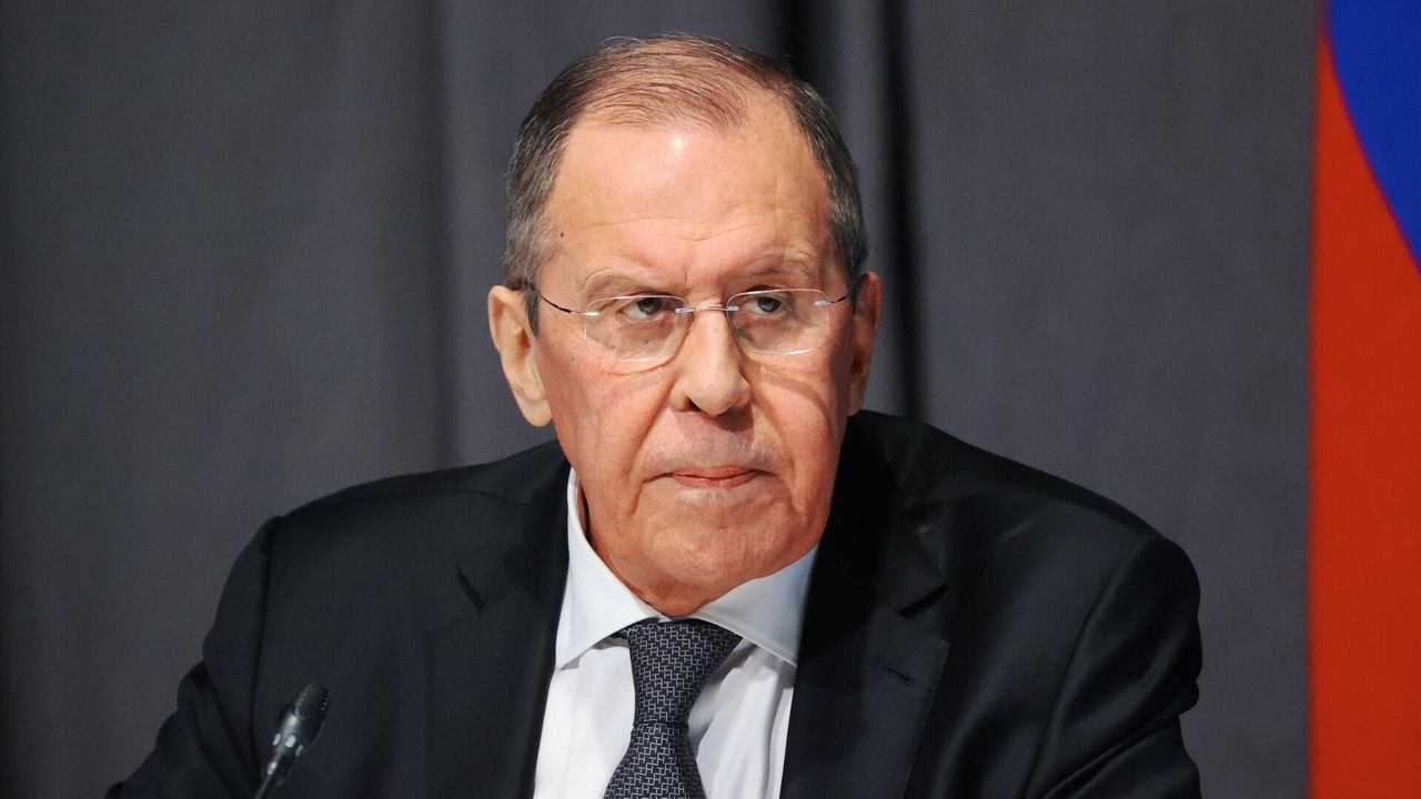 Лавров: Последствия гибридной войны против России почувствуют все.