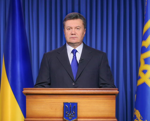 Янукович подтвердил свою готовность провести досрочные выборы главы государства в этом году.