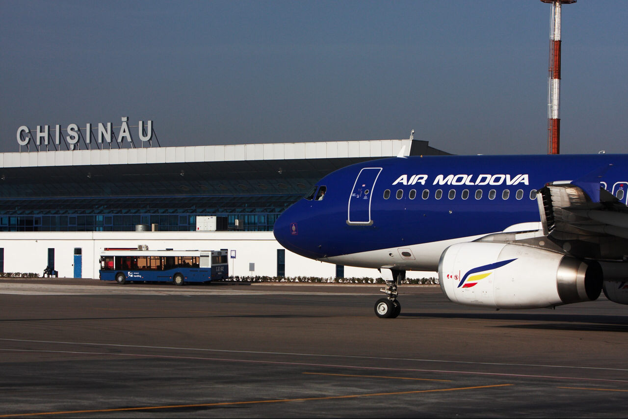 Air Moldova: Приостановка сертификата не означает отзыв.