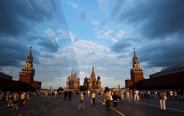 Ранее сообщалось, что Москва считает циничным продление санкций в день вторжения нацистов.