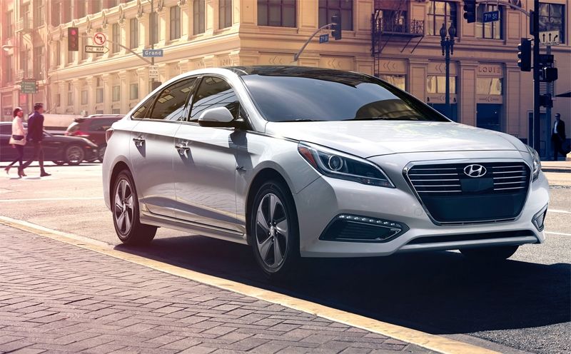Hyundai Sonata успешно прошел ряд краш-тестов.