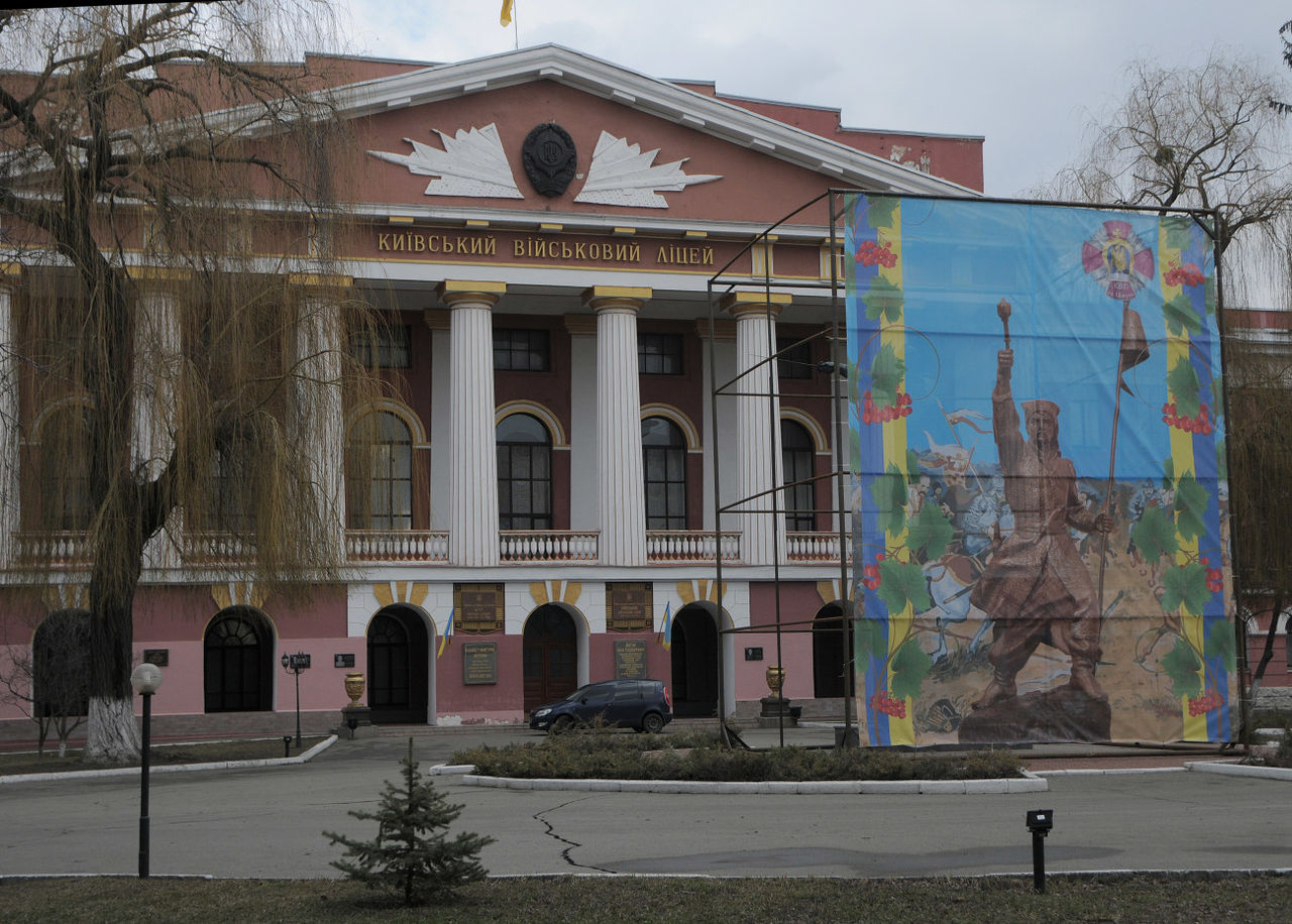 Минкульт Украины решил перенести памятник Суворову.