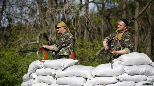 Preşedintele rus Vladimir Putin a declarat că Ucraina se află în pragul războiului civil, însă lucrurile nu stau aşa, comentează CNN.