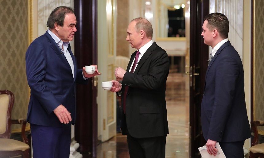 ”The Putin Interviews” va fi difuzat de Showtime în perioada 12 - 15 iunie, iar în Marea Britanie, de Sky Atlantic, pe 13 iunie.