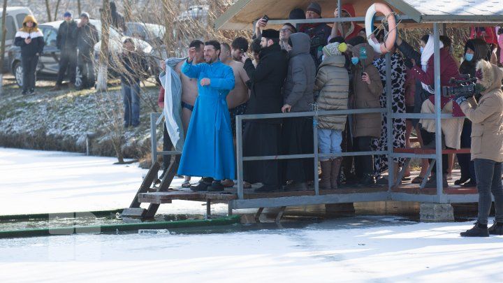 Православные христиане отмечают Крещение Господне.