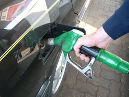 Carburanţii s-ar putea ieftini în următoarele săptămâni. Foto: enational.ro