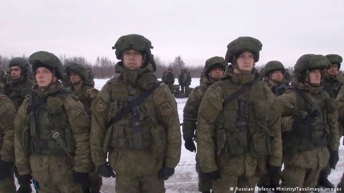 США призвали Россию быстро вывести военных из Казахстана.