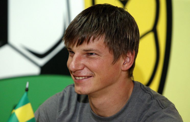 Аршавин надорвал мышцу 12 сентября во время матча 8-го тура чемпионата России с "Амкаром" .