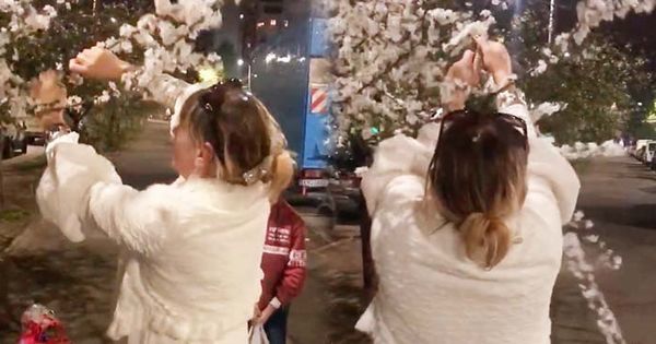 На Буюканах женщина ломала цветущие ветви ради хорошей оценки в школе.