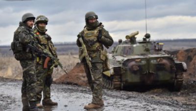 Semn de pace în estul Ucrainei. După luni întregi de lupte, Kievul a anunţat că în ultimele 24 de ore niciun militar nu a murit în zona de conflict.