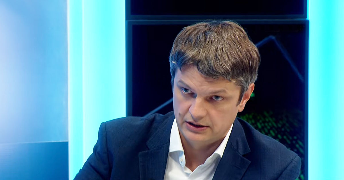 Спыну: Некомпетентность привела к тому, что мы купили более дорогой газ.