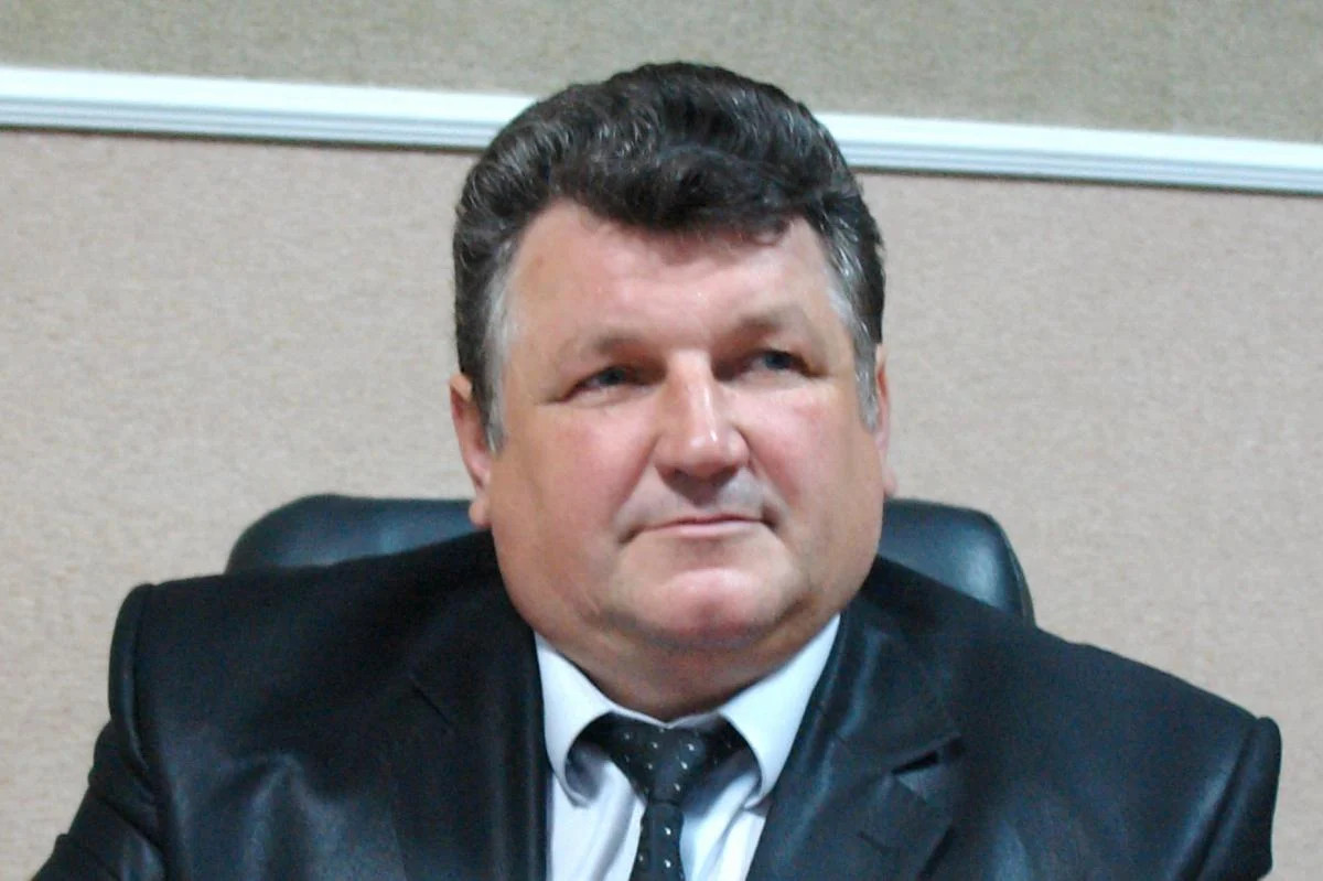 Мэра города на Харьковщине задержали за госизмену.