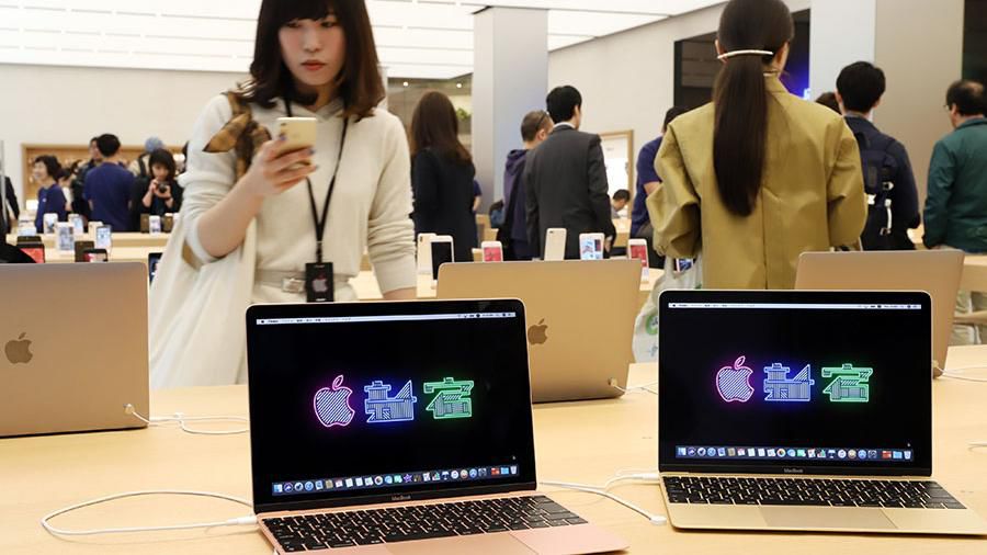 Власти Японии подозревают американскую корпорацию Apple в нарушении правил конкуренции на японском рынке приложений для смартфонов.