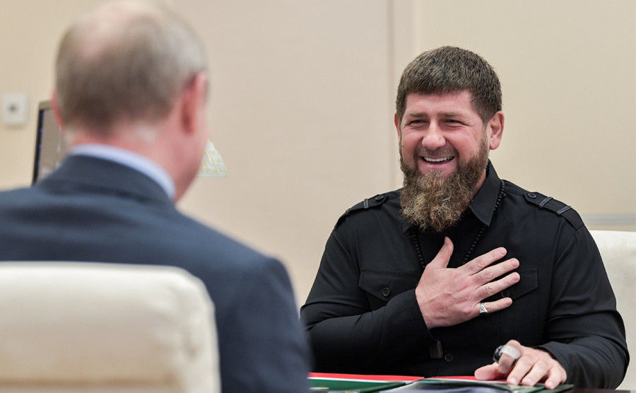 Кадыров: Кто скажет моей дочке снимать хиджаб, я его сразу убью.
