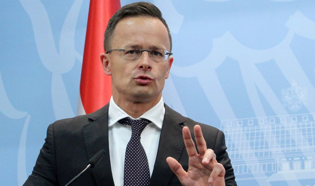 Венгрия заявила, что до сих пор не получила приемлемое предложение по эмбарго на нефть РФ.