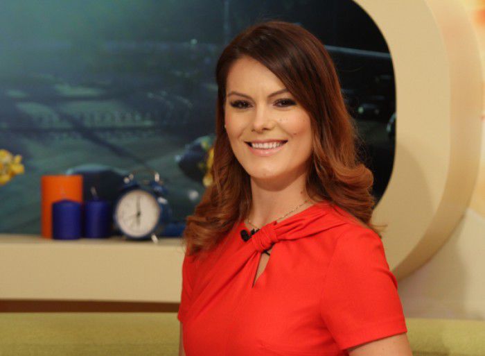 Alina a povestit că este singurul copil din familie și a crescut doar cu mama sa. Foto: acasatv.md