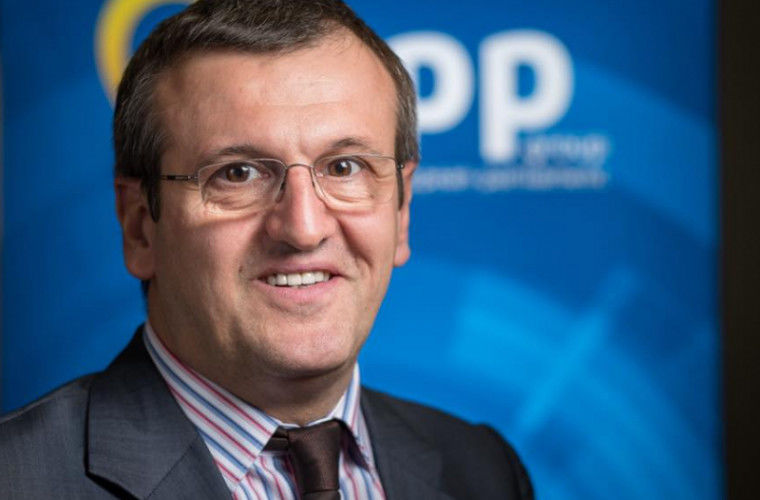 Бывший депутат Европарламента, бывший член Европейской народной партии в ЕП Кристиан Преда.