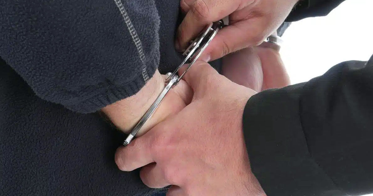 Un adolescent suspectat de comiterea unei crime, reținut la Comrat.