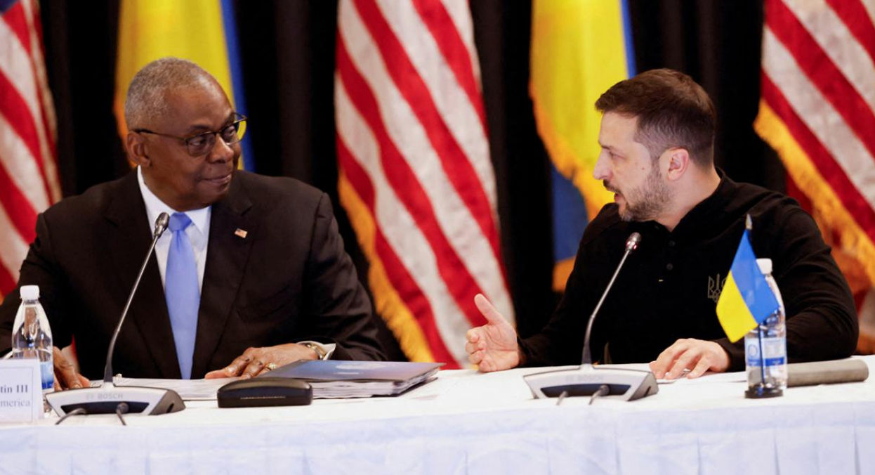 Остин: Украина способна бить вглубь РФ и без оружия США.